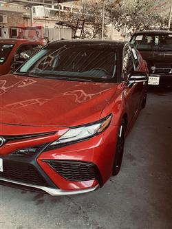 تۆیۆتا کامری